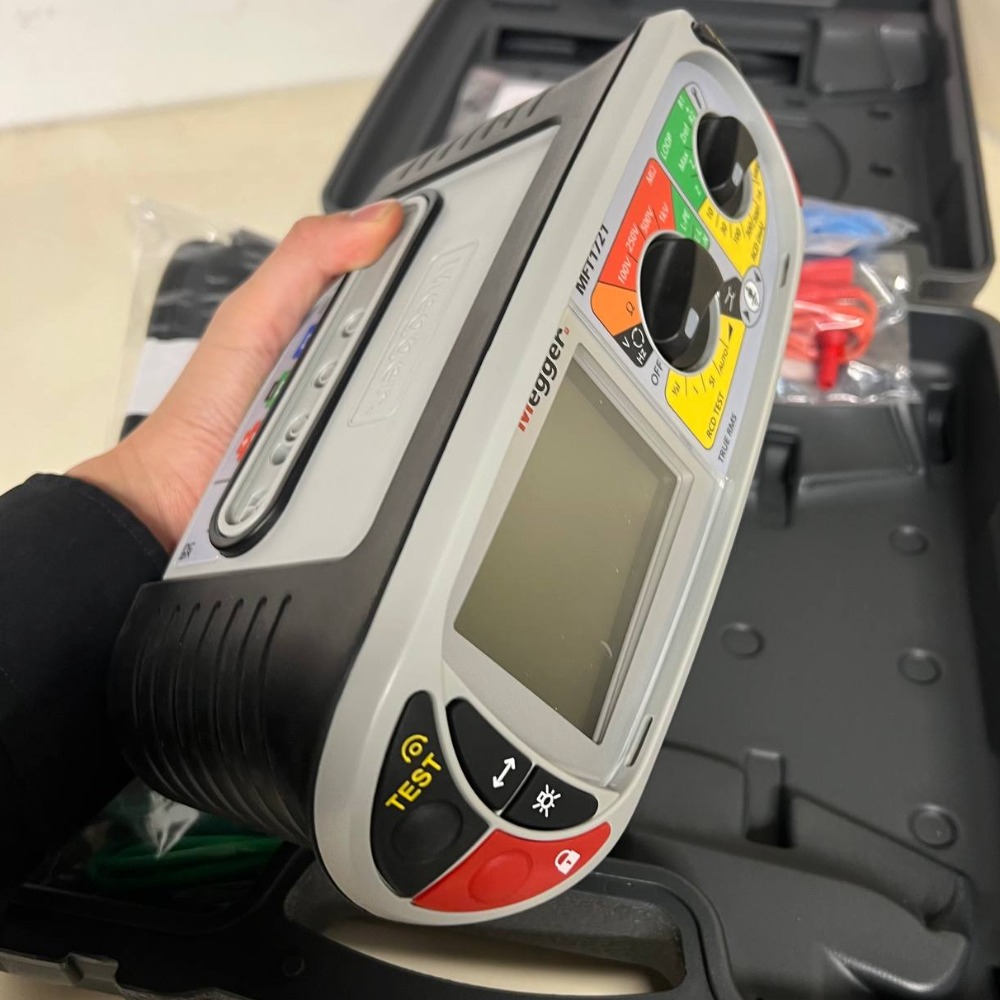 Megger MFT1721 Multifunction Electrical Installation Tester MFT1721